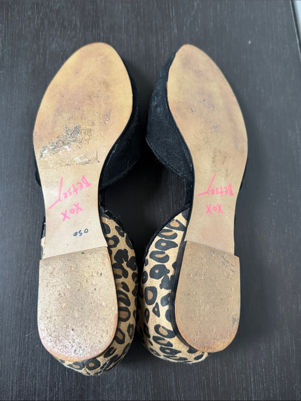 Betsey Johnson Flats with Leopard Heel - Picture 4 of 8